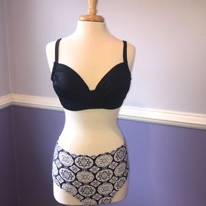 J.crew structured bikini top- navy